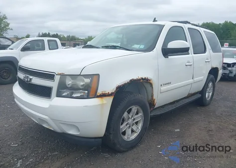 2008 Chevrolet Tahoe Lt из США, поврежденный, VIN 1GNFK13018J109067